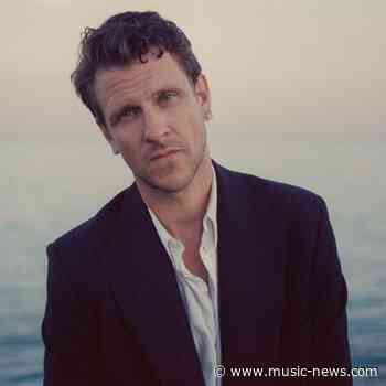 Jamie T claims second consecutive Number One album with Ghosts (100 Days Of Morning)