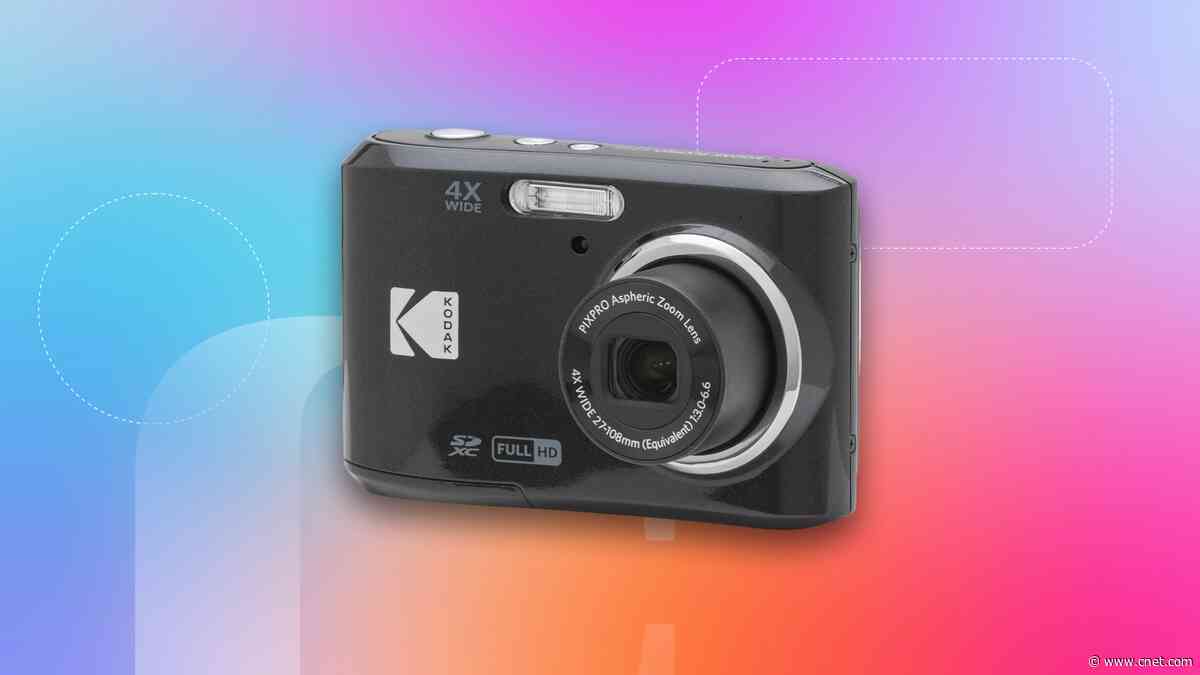 This Kodak Point-and-Shoot Is My Go-To Camera, and It’s $30 Off Right Now