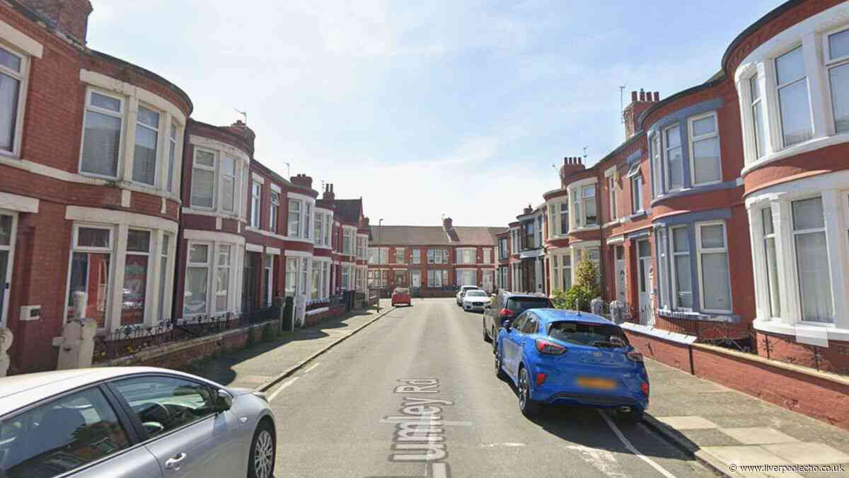 Men flee scene on e-bike after car set on fire in Wallasey