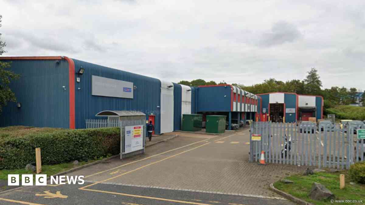 Worker left unable to communicate after load fell