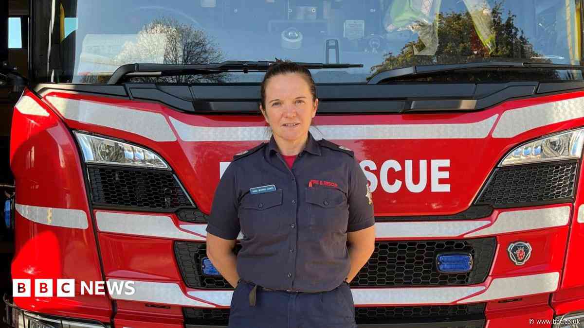 Crews adapt to tackle wildfire and flood 'extremes'