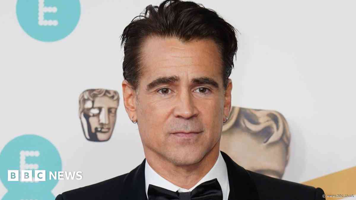 Weekly quiz: Why were two mums stunned to receive flowers from Colin Farrell?