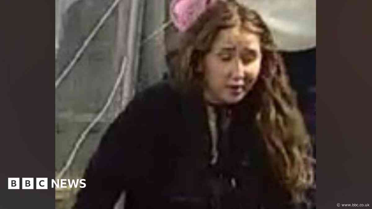 Girl punched four times in head by woman - police