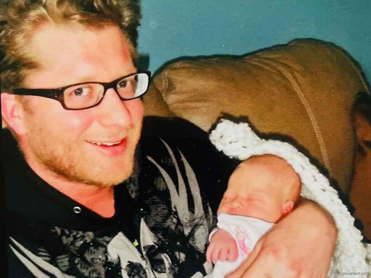 Myles Gray built like bodybuilder, thrashed and yelled, arresting Vancouver officer tells hearing