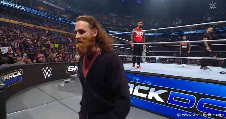 Sami Zayn & Roman Reigns Set for WWE RAW Face-off