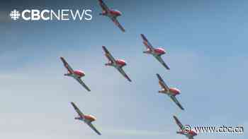 Snowbirds say goodbye to iconic CT-114 Tutor jet in final airshow