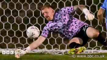 Truro City goalkeeper Stone signs new contract