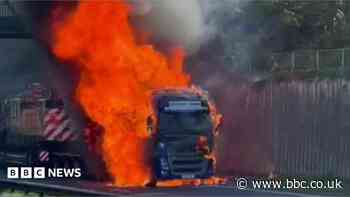 Part of A30 to remain closed after lorry fire