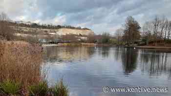 Kent's lesser-known lakeside nature trail with hungry caterpillar statues perfect for kids