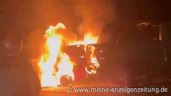 Fünf Autobrände in sieben Monaten: Polizei schließt Brandstiftung nicht aus