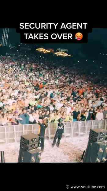 Throwback to this moment when the security agent started a Crowd Control 🤣 #dimitrivegasandlikemike