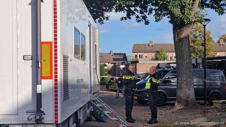 Man (56) vast na vondst dode vrouw (50) in Beek en Donk