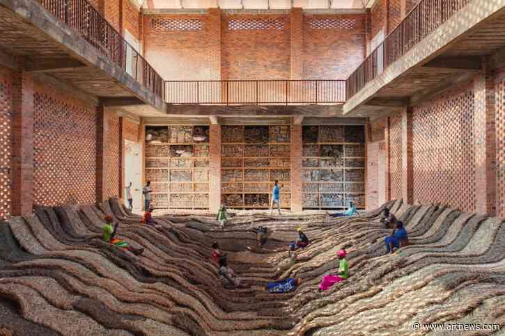 Ibrahim Mahama’s Most Ambitious Show Yet Is Headed to Paris—But Its Core Is in Ghana