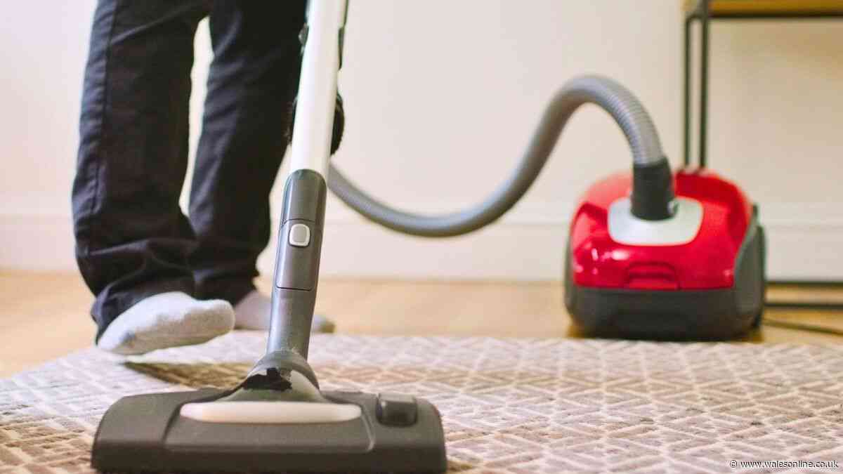 Dust will stay out of homes if you do a 10-minute task to a vacuum cleaner once a month