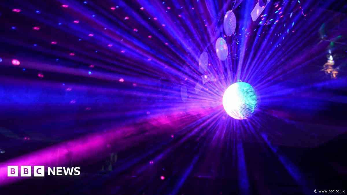 Nightclubs are disappearing - and it's affecting young people