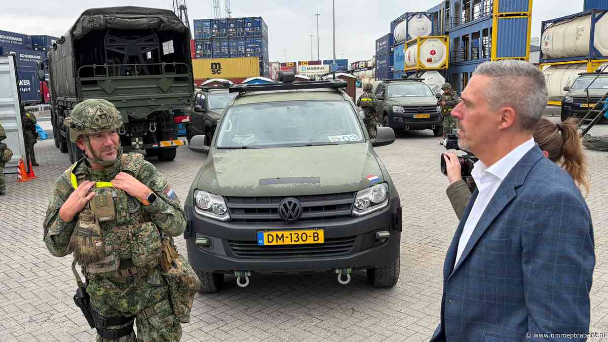 Militairen patrouilleren in haven Moerdijk en slapen in zeecontainers