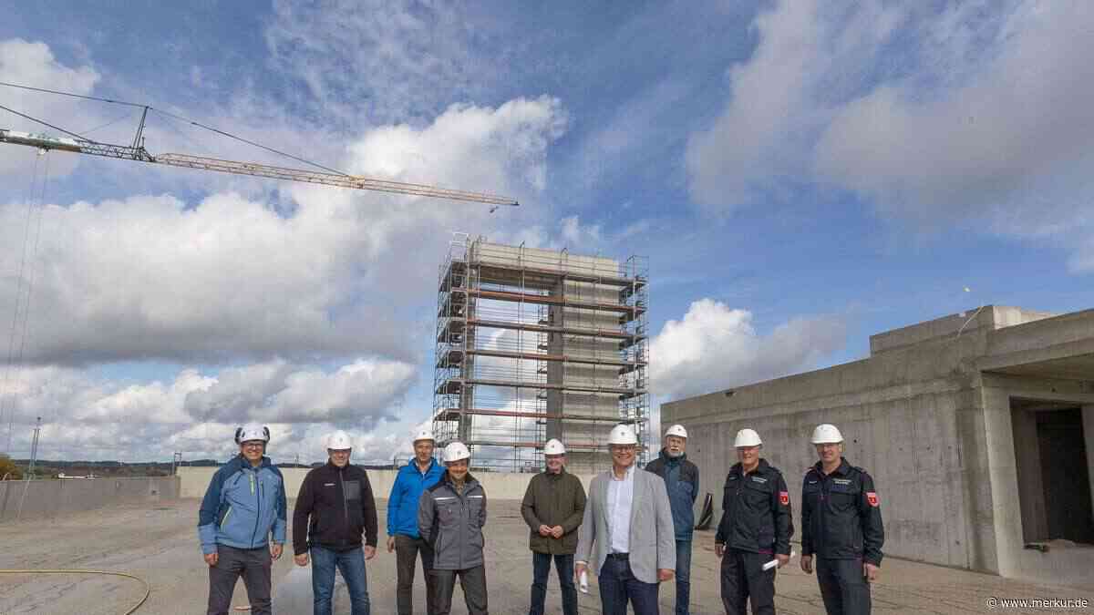 25-Meter-Turm und 15 Tore: Gilchings neues Feuerwehrhaus kostet 18,4 Millionen