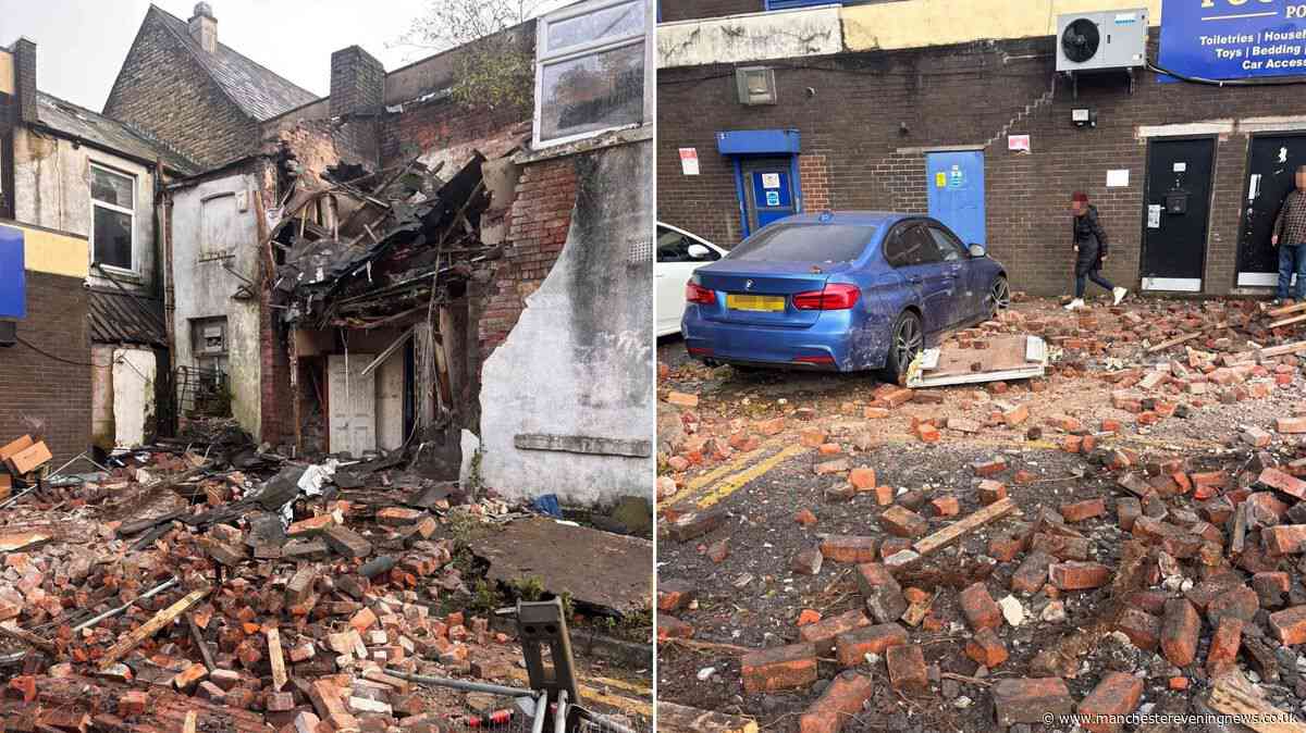 Part of derelict former cafe building in Stalybridge collapses