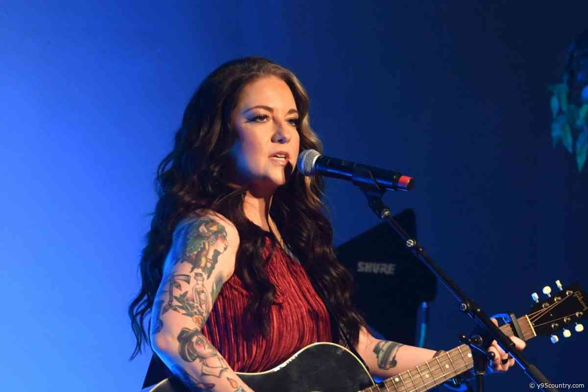 Ashley McBryde 'Didn't Even Speak' to Her Father 'For Years'