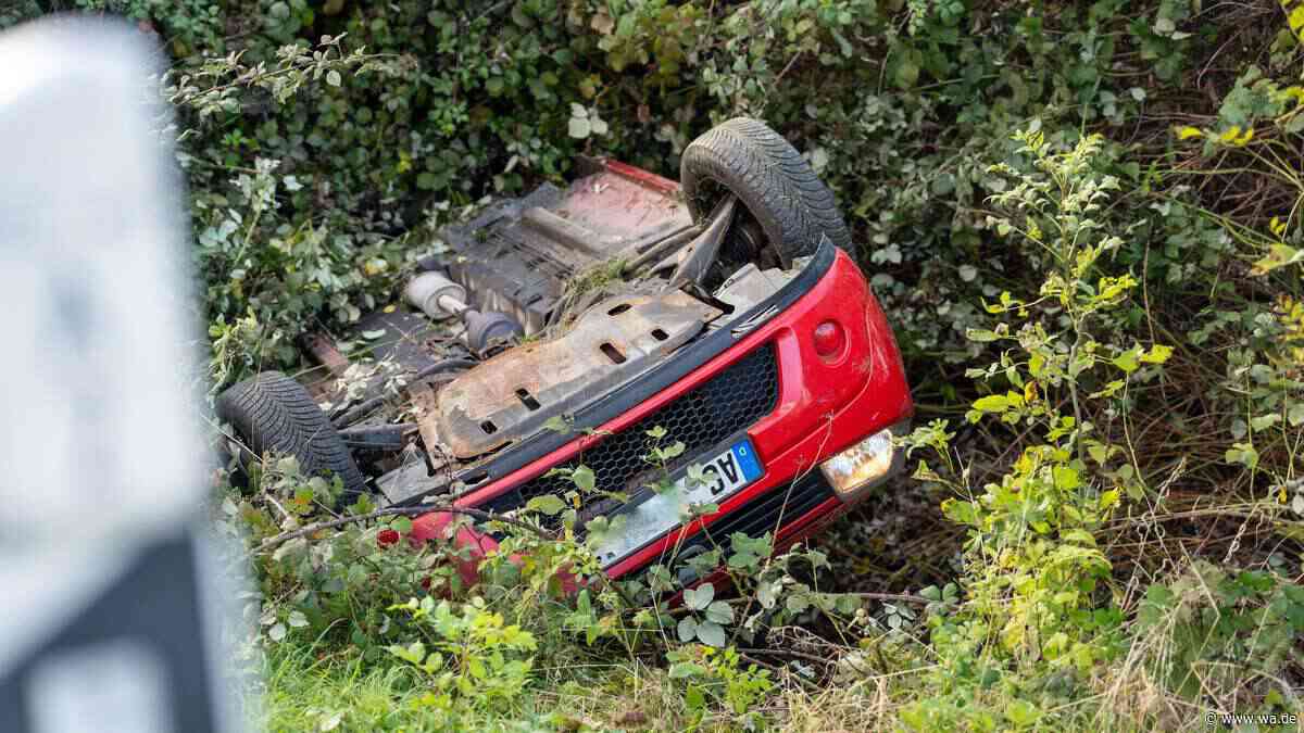 Auto überschlägt sich auf der A2: Unfall geht aber glimpflich aus