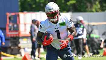 A.J. Brown injury update: Latest rumors, news on WR's status for Patriots in Week 6