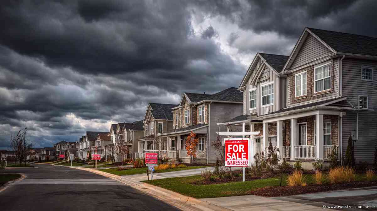 US-Häusermarkt in der Krise: Immobilien-Schock in den USA: Hauspreise fallen, Baukonzerne zittern!