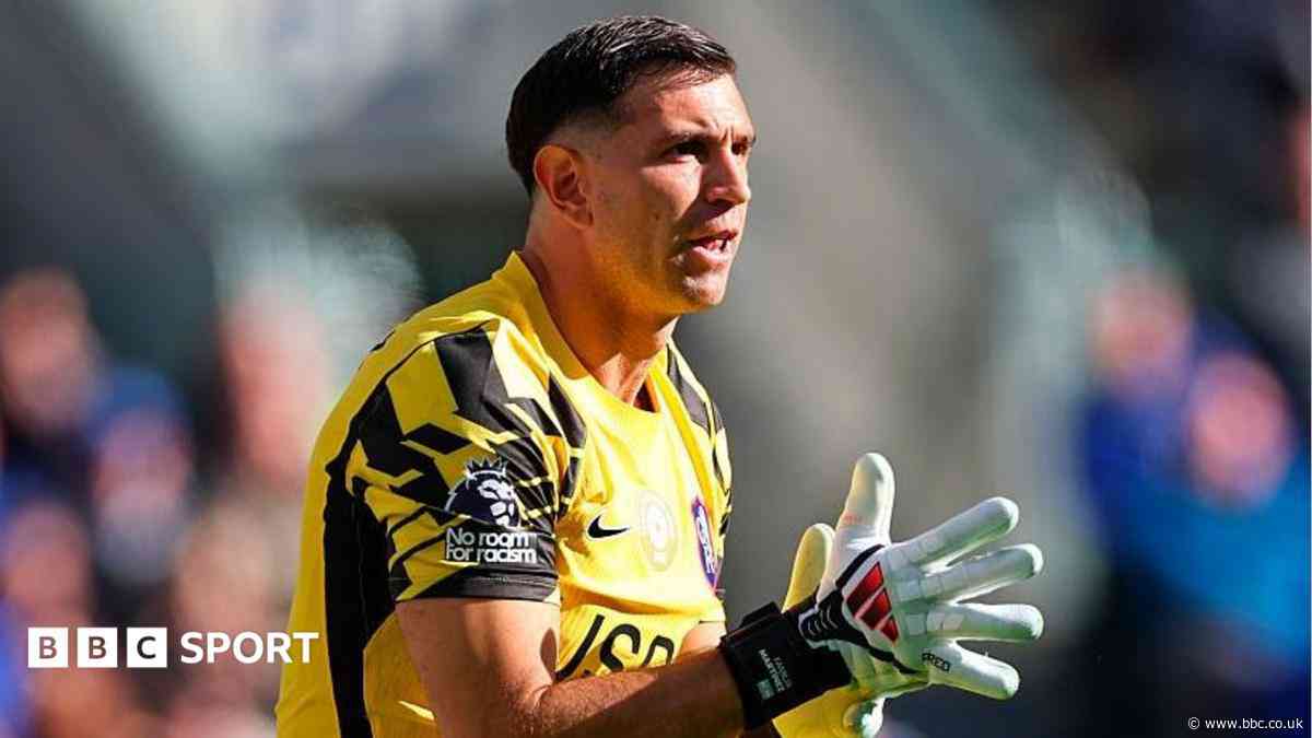 Chelsea's Martinez taken to hospital for 'precautionary tests'