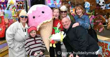 More than 100 happy faces at the last night of Hull Fair 2026
