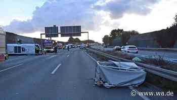 Unfall auf A2 mit Wohnmobil: Bilder zeigen das komplette Trümmerfeld