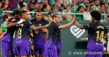FC Barcelona blijft foutloos na spektakelstuk tegen Real Betis, dat met tien man eindigt na kopstoot