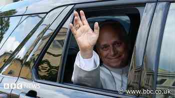 Pope discharged from hospital days after lung cancer surgery