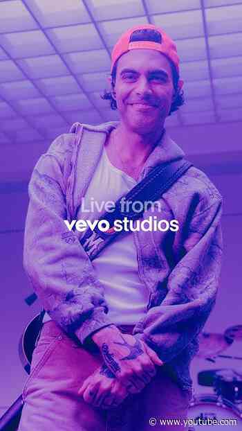 Niko Moon "RICH MAN" | Live from Vevo Studios