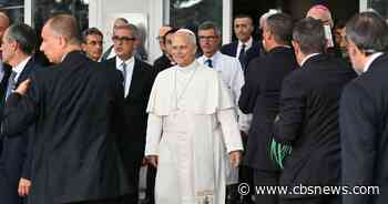 Pope's surgeon details operating on "ideal patient"