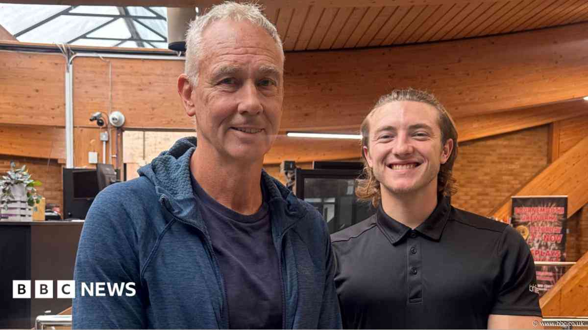 'I just turned into a robot,' CPR lifesaver says