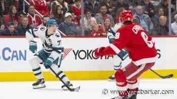 Red Wings rally late, beat Sharks in shootout
