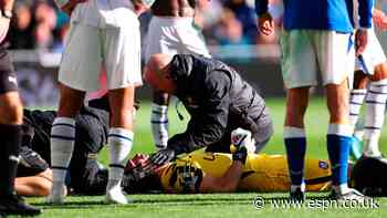 Chelsea's Martínez has surgery, will be 'back in a few weeks'