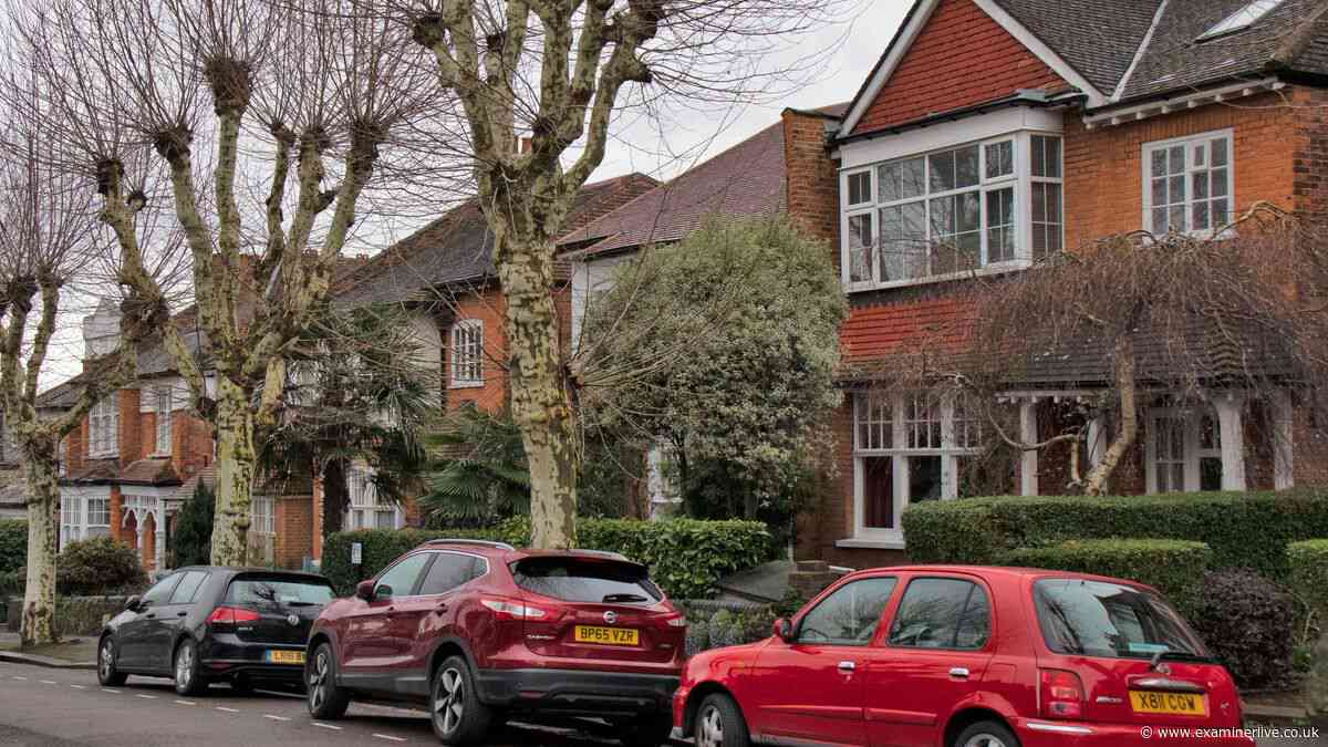 Can you stop someone from parking in front of your house? UK law explained