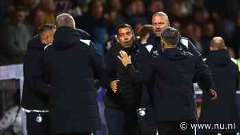 Van Bronckhorst opgelucht na benauwde zege Feyenoord: 'Gewoon overleven'