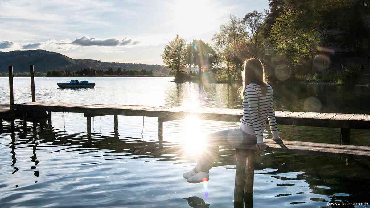 Wechseljahre im Job: Wie Hitzewallungen den Arbeitsalltag erschweren