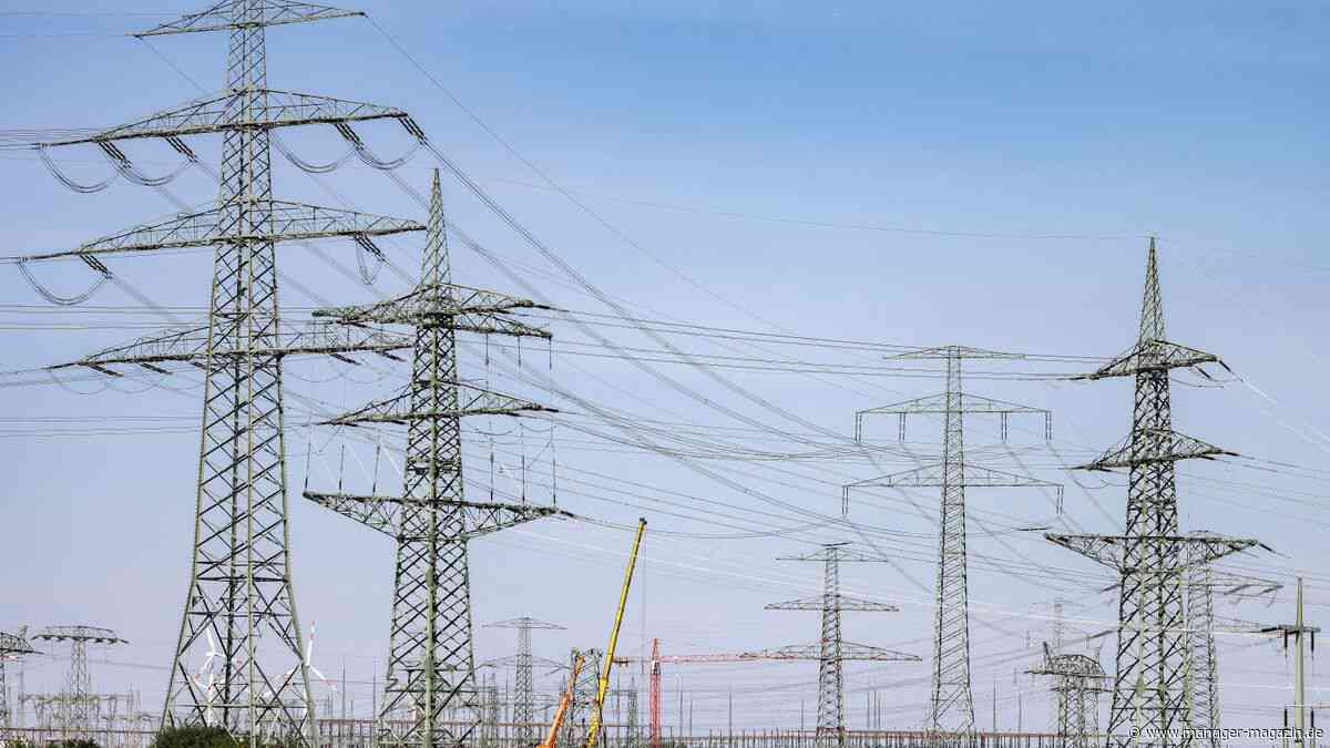 Netzentgelte: Netzgebühren für Strom und Gas steigen