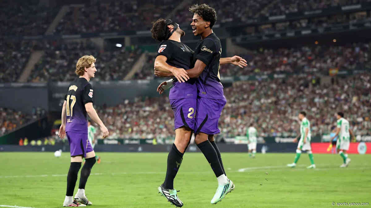 Controversial night, historic streak | Three takeaways from Real Betis 2-5 Barcelona