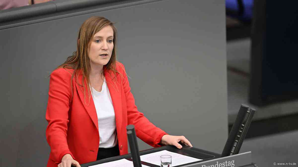 Kritik am Umgang mit Schwesig: SPD-Frauen werfen CDU "Sexismus mit System" vor