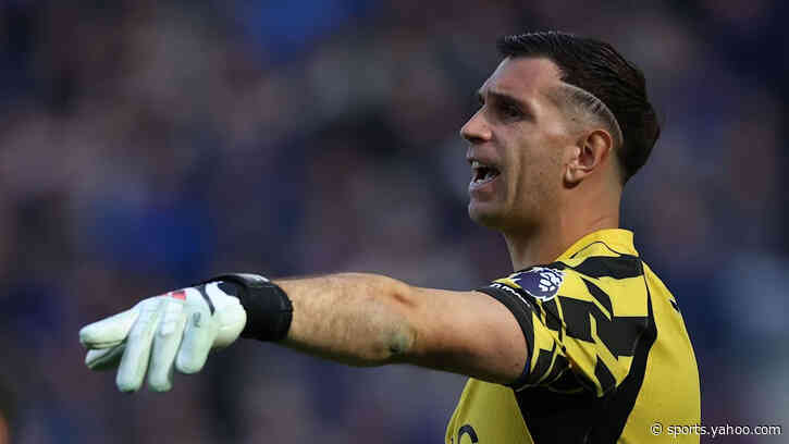 Martinez breaks jaw in Chelsea win at Everton