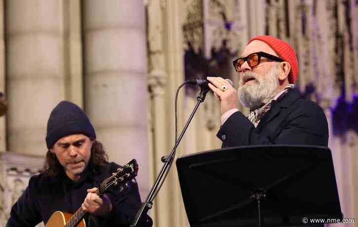 Watch Michael Stipe join members of The National for R.E.M.’s ‘E-Bow The Letter’