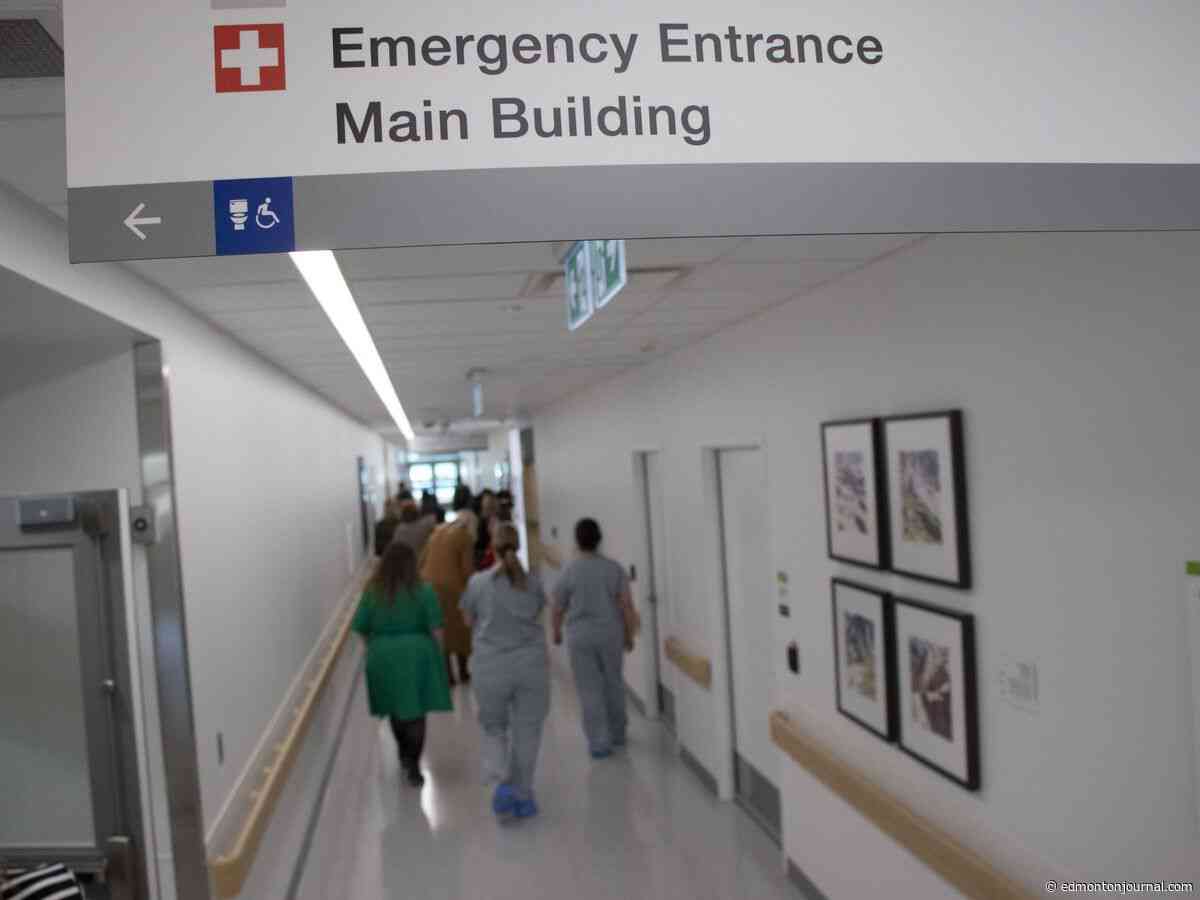 Alberta nurses leaving profession as staffing contributes to longer ER waits: report