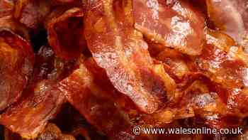 Bacon will be 'perfectly crispy' every time if you add ingredient chef loves to the pan
