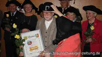 Vom Hauptschüler zum Hutträger: Martin A. Seth trägt jetzt den Gifhorner Dreispitz