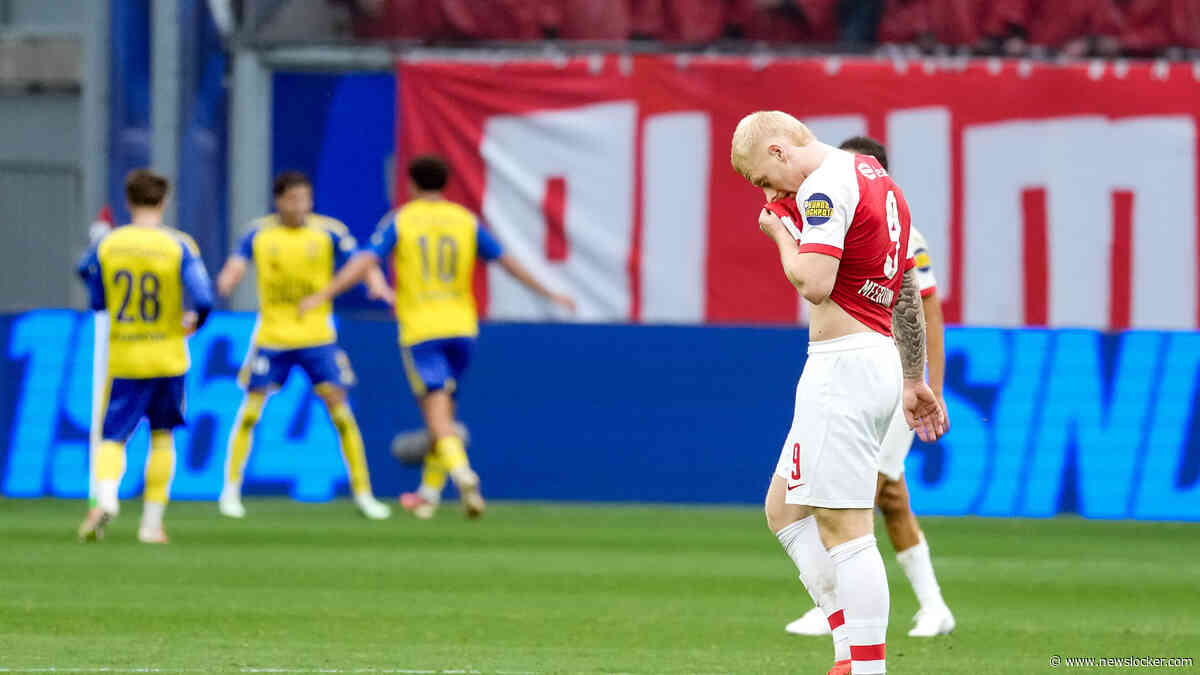 LIVE Eredivisie | AZ achter bij Cambuur, ploeg uit Leeuwarden met tien man verder