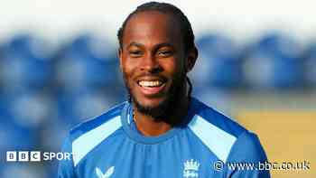 England bowler Archer signs new Sussex deal