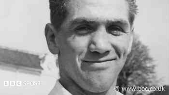 Kent championship-winning bowler Brown dies aged 90